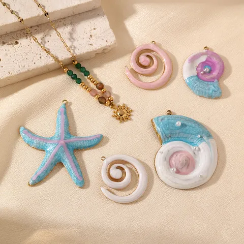 Pendentif en Acier Inoxydable Étoile de Mer et Conque pour Fabrication de Bijoux DIY Breloques Animaux Marins en Émail pour Collier Bracelet Femme