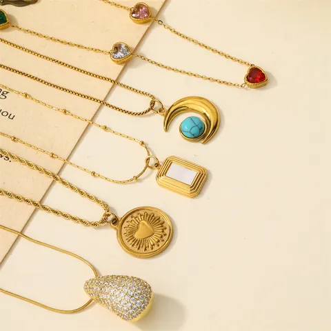Collana con Ciondolo in Acciaio Inossidabile Vintage Chiusura a Strass Cerchio Cuore Geometrico Catena Choker Minimalista Moda Gioielli Donna Uomo
