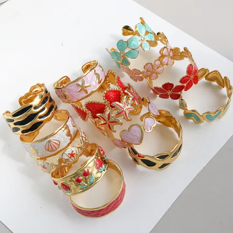 Roestvrij Staal Open Manchet Armband Vrouwen Geometrisch Hart Zesterren Emaille Handgemaakt Dagelijks Sieraden Cadeau