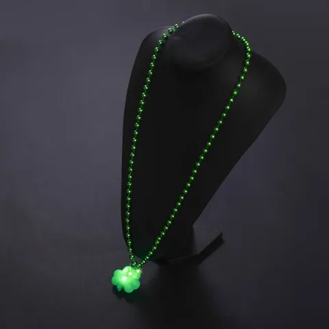 LED St Patrick's Day Necklace Glowing Green Shamrock Necklace Gold Green Plastic Bead Chain Holiday Party Favors Accessory