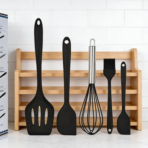 Silicone Baking Tool Set Heat Resistant Kitchen Utensils Spatula Oil Brush Egg Beater With Color Box Packaging