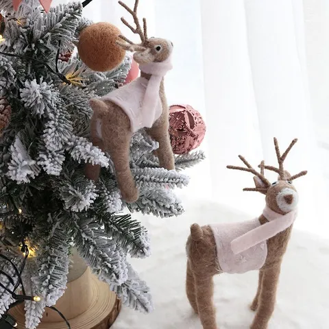 Weihnachts Rentier Dekoration Europäischer Stil Filz Elch Ornament Für Weihnachtsbaum Party Zuhause Dekor Stehende Hirsch Figur Geschenk