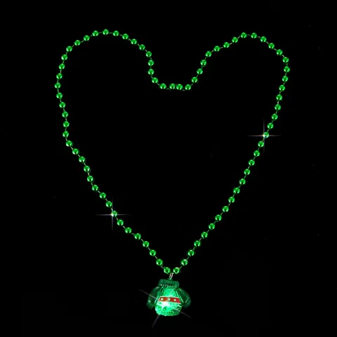 Collar con Colgante de Suéter de Navidad Luminoso LED Cuentas Verdes Cadena de Luz Nocturna de Resina Plástica Accesorios de Decoración de Fiesta