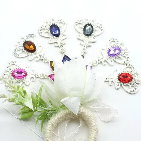 Colgante de Corona de Aleación con Estrás Accesorio de Joyería DIY Gema Adorno de Ropa Dije Decorativo