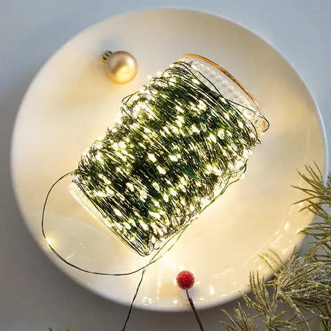 Catena di Luci LED di Natale Bianco Caldo Filo Verde Luci a Corda Inseribili Con Telecomando Per Decorazioni per Feste al Coperto