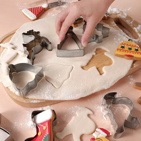Emporte-Pièces de Noël en Acier Inoxydable Moules de Cuisson en Métal Pour Pâtisserie Festive Cuisine