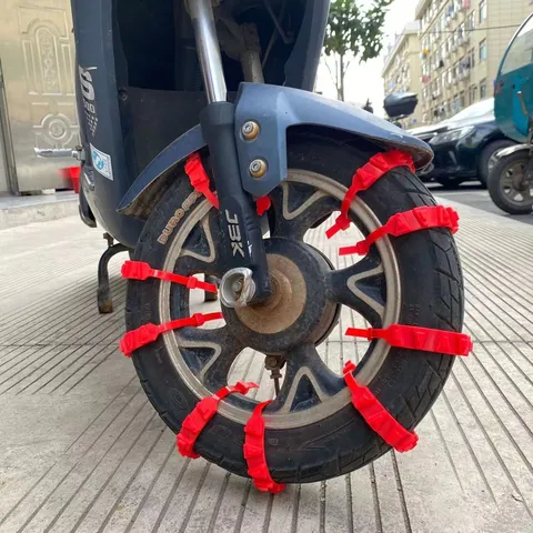 Winter Motorcycle Electric Vehicle Anti Slip Chain Thickened Nylon Anti Slip Cable Ties Snow Safety Protection Tire Chain