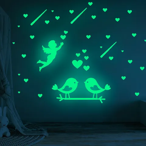 Stickers Muraux Bébé Ange en PVC Lumineux dans le Noir Amovibles Autocollants Fluorescents pour Salon Chambre Décoration de Maison