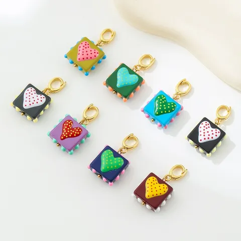 Pendente a Pois in Lavorazione a Lume a Forma di Cuore Chiusura in Rame per Creazione di Gioielli Fai-da-te Accessori Stile Dopamina