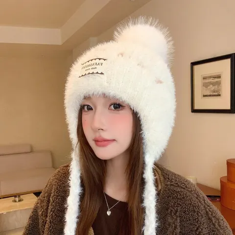 Süß Niedlich Strick Ohrenklappen Beanie Mütze Für Damen Weich Plüsch Warm Winter Trapper Mütze Mit Bommel Quastenbänder Einfarbig Outdoor Ohrenschutz Kappe
