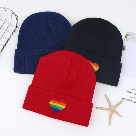 Gorro de Punto Bordado con Corazón Arcoíris para Hombre y Mujer Otoño Invierno Cálido Poliéster Gorro Suave con Dobladillo Exterior