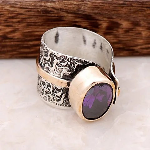 Vintage Thai Silver Plated Amethyst Two-Tone Alloy Ring For Women European Retro Geometric Split Color Finger Ring Jewelry Gift