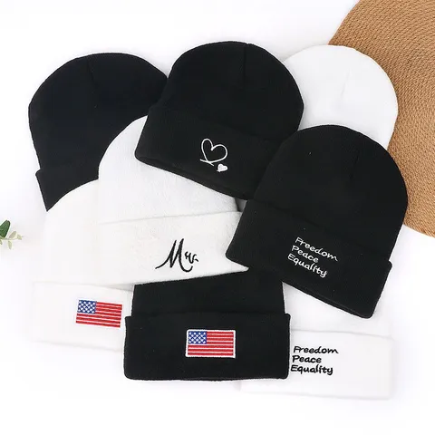 Unisex Winter Warm Knit Beanie Hat Solid Color Cuffed Woolen Cap With Cute Embroidery Outdoor Casual Ski Hat