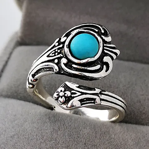 Anello Vintage Creativo a Forma di Rosa Placcato in Argento Antico con Turchese e Quarzo Rosa Regalo Gioielli da Matrimonio