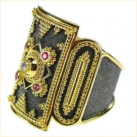 Anello Vintage Scudo Greco Romano Per Donna Uomo Moda Bicolore Placcato Oro Strass Incrostato Anello Retro Palazzo Banchetto Gioielli