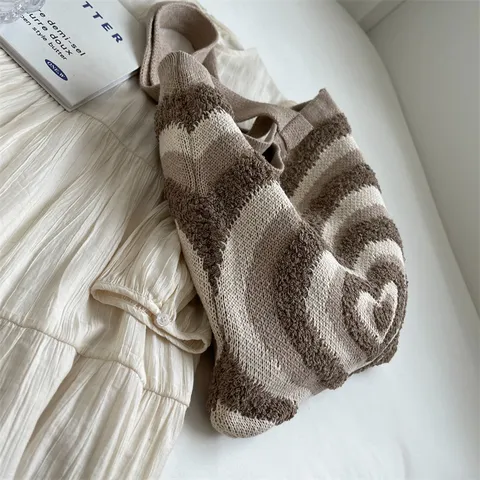 Dames Mode Gebreide Tote Tas Grote Capaciteit Open Casual Schoudertas Schattig Hartjespatroon Geweven Handtas