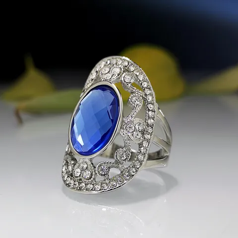Westerse Vintage Hol Gesneden Blauw Kristal Strass Ring Voor Vrouwen Overdreven Geometrische Legering Sieraden Ring Feest Cadeau