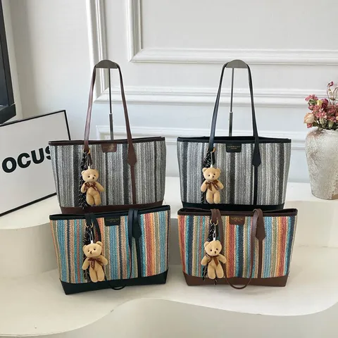 Large Capacity Woven Tote Bag For Women Casual Commuter PU Leather Shoulder Bag With Cute Bear Pendant Handbag