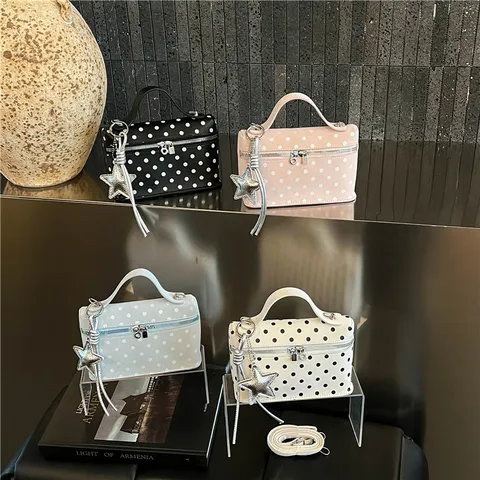 Sac Seau en Cuir Synthétique à Pois de Mode Décontracté pour Femmes Élégant Sac Bandoulière Porté Epaule avec Charme