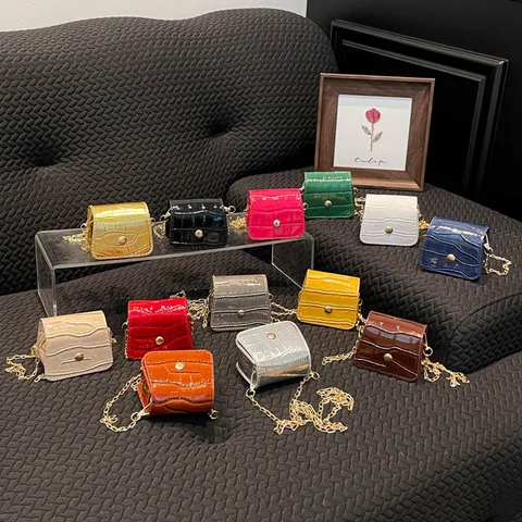 Mode PU Leder Mini Umhängetasche Elegant Stein Krokodil Muster Metallkette Klappe Schultertasche Für Damen Kinder Lässig Täglich