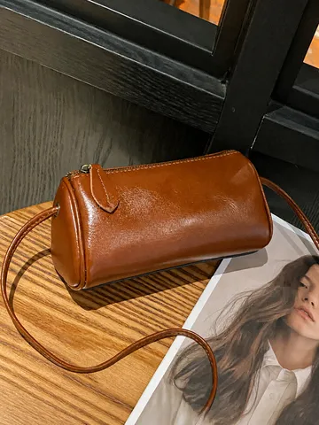 Sac Bandoulière en Cuir Véritable pour Femmes Mode Petit Sac Oreiller Rétro Casual Sac Messager d'Épaule Assortiment Quotidien