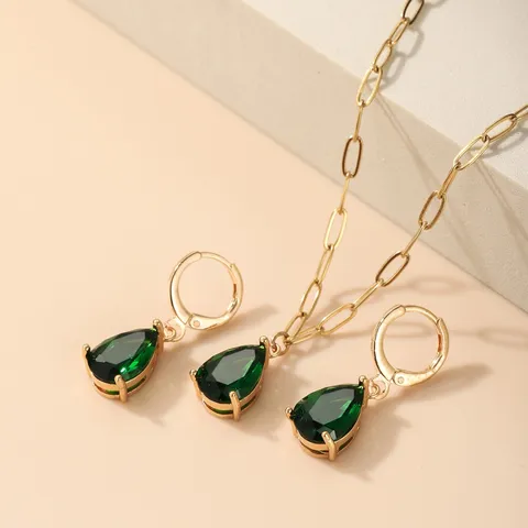 Set di Collana E Orecchini Con Ciondolo A Goccia D'acqua In Rame E Zirconia Per Donna Gioielli Eleganti Di Lusso Leggero