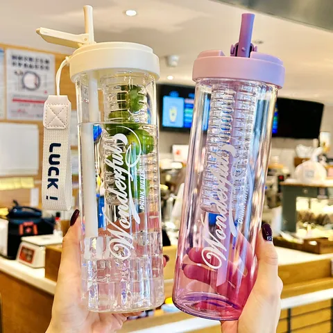 Vaso de Plástico de Gran Capacidad Con Pajita e Infusor de Té Portátil Estudiante Botella de Agua de Verano Para Mujeres