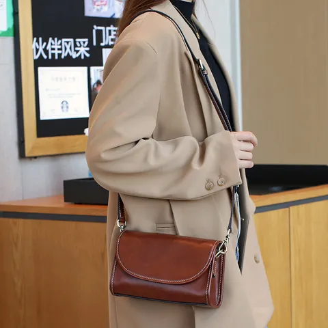 Sac Bandoulière Femme en Cuir Véritable Vintage Cuir de Vachette Sac Croisé Mode Polyvalent Sac à Main Retro