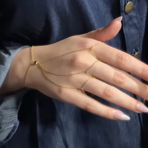 Minimalista Pulsera Hand Chain de Aleación de Cobre Borla Ring-Linked Pulsera Galvanizado Geométrico Strass Joyería para Mujer