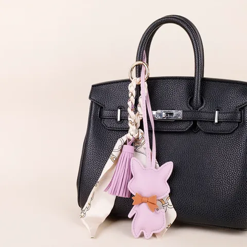 Süßer Fuchs Taschenanhänger Mit Seidenschal Quaste Schleife PU Leder Handtasche Anhänger Schlüsselanhänger Damen Mode Accessoire