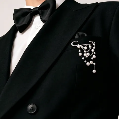 Elegante Spilla a Spilla da Balia in Lega con Perla Artificiale e Nappa Linea Geometrica Catena Pendente Spilla per Abito Vestito da Sera Matrimonio Banchetto Accessori Donna Gioielli