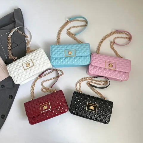 Women Fashion Quilted Chain Shoulder Bag PU Leather Luxury Designer Style Crossbody Handbag Small Square Bag