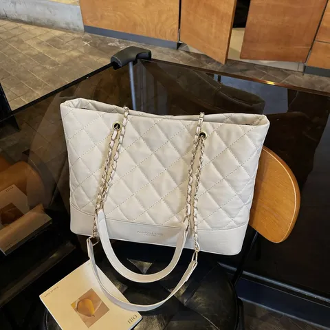 Sac Tote pour Femmes Motif Losange Matelassé Cuir PU Bandoulière Chaîne Grand Sac À Épaule Surpiqûres Classiques Élégant Sac Sous le Bras