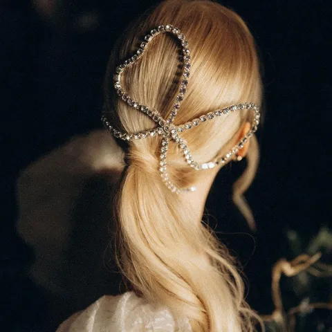 Elegant Butterfly Hair Chain Rhinestone Copper Bridal Headpiece Bowknot Hair Comb For Wedding Banquet Party Evening Dress Accessories