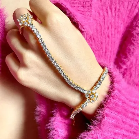 Luxus Legierung Strass Ring-Linked Armband Für Damen Elegant Hand Chain Bracelet Mit Künstliche Perle Wassertropfen Design Minimalist Finger Ring Integrierte Handschmuck