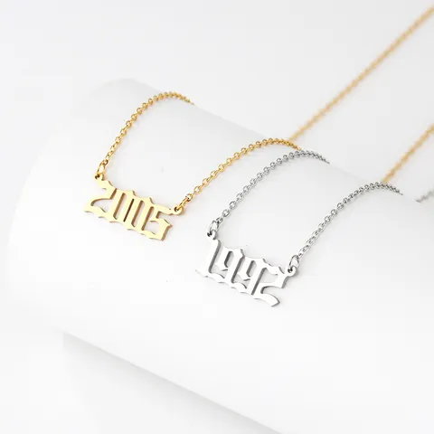 Collana con Ciondolo Anno di Nascita Gotico in Acciaio Inossidabile Collana con Catena Anno Numero di Nascita Personalizzata per Donna Uomo Regalo Gioielli Compleanno