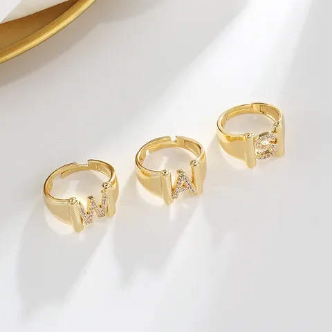 Orecchini a Bottone In Lega di Cristallo Moda Iniziale Lettera Anello Aperto Placcato Oro Rame Regolabile Alfabeto Anello Donna Gioielli