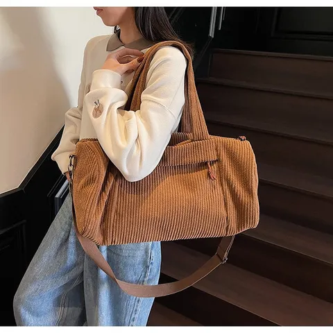 Mujeres Gran Capacidad Color Sólido Forro Polar Bolso Bandolera Casual Viaje Bolso de Hombro Versátil Yoga Bolso de Mano