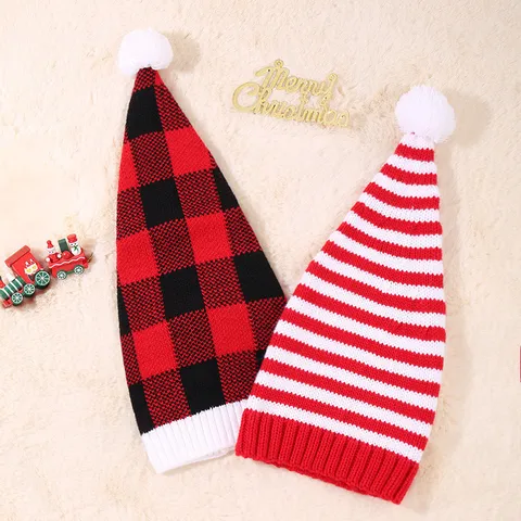 Gorro de Punto de Navidad para Adulto Gorro Pompon Cálido de Invierno Cuadros Rojo y Negro Gorro Festivo para Hombres y Mujeres