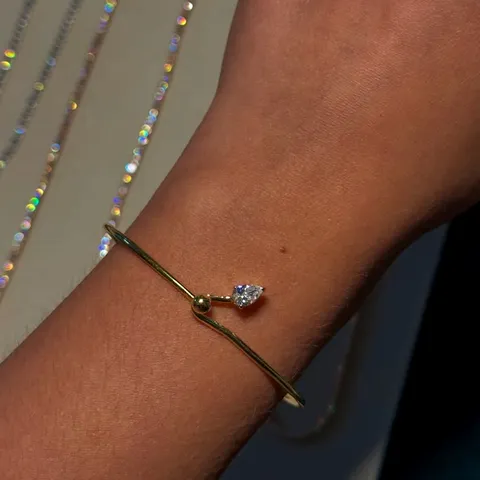Minimalistisch Kupfer Strass Offener Armreif Für Damen Modisch Wassertropfen Geometrisch Verstellbar Armband Täglich Pendler Schmuck Geschenk