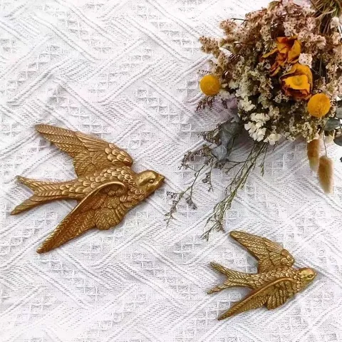 Retro Gold Schwalbe Wanddekoration Harz Fliegender Vogel Hängender Anhänger Für Wohnzimmer Schlafzimmer