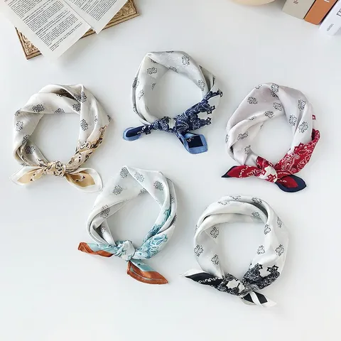 Unisex Vintage Paisley Satijn Vierkante Sjaal Chic Retro Geprinte Hoofddoek Haarband Decoratieve Kleine Bandana Halssjaal Voor Dames Heren