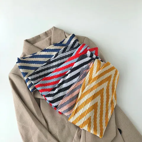 Women Sweet Satin Pleated Square Scarf Geometric Striped Polka Dot Printed Headscarf Neckchief Decorative Hair Band Scarf