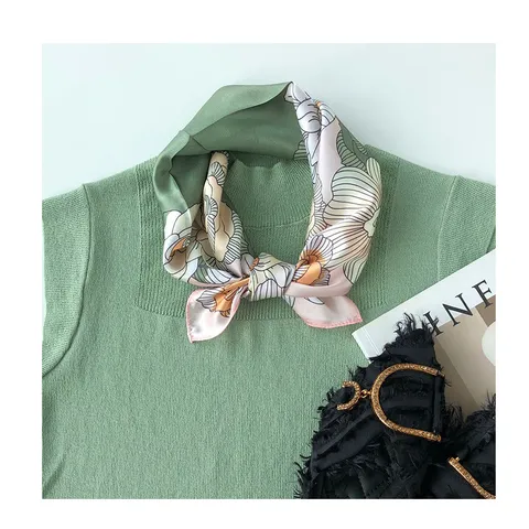 Damen 100% Echtes Seidentuch Quadratisch Blumen Kutsche Druck Elegantes Seiden-Taschentuch Büro Kopftuch Mode Seiden-Haarschal Retro Kleines Quadratisches Tuch