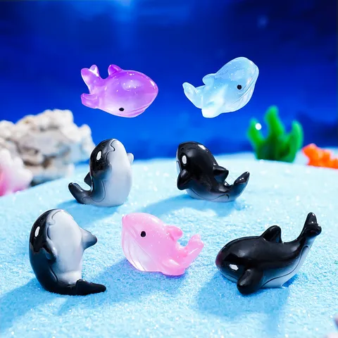 Mini Resin Whale Shark Figurine Cute Ocean Animal Micro Landscape DIY Aquarium Terrarium Decoration Miniature Ornament
