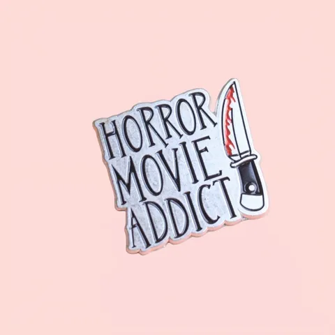 Broche de Daga Sangrienta Horror Movie Addict para Decoración de Chaqueta y Mochila Halloween Insignia de Aleación Gótica Unisex