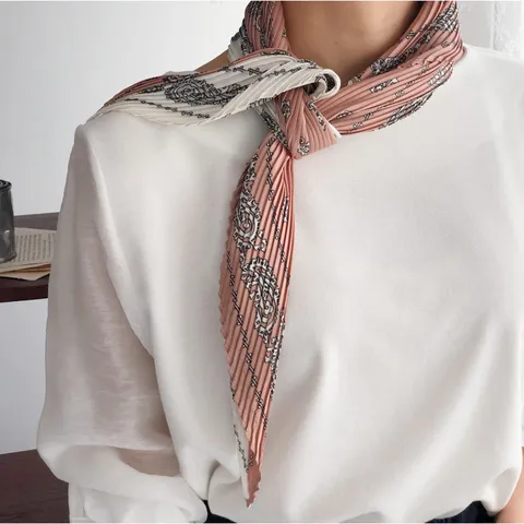 Women Fashion Satin Scarf Square Silk Feel Hair Scarf Paisley Leopard Geometric Printed Neck Scarf Daily Accessory
