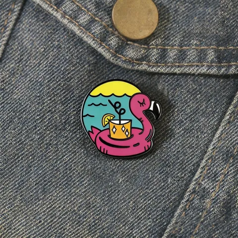 Vacaciones de Verano Flamenco Flotador Cóctel Broche de Esmalte Insignia de Metal Decoración Mochila Joyería Regalo Accesorio Para Hombres Mujeres