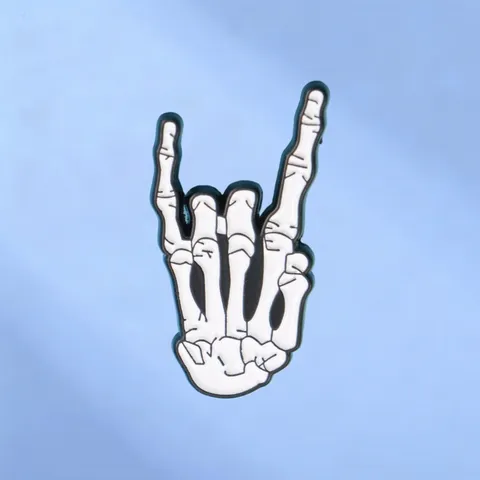 Punk Rock Metal Gesture Skeleton Hand Brooch Alloy Enamel Badge Pin For Jacket Backpack Clothing Accessories Jewelry