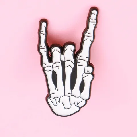 Punk Rock Metal Gesture Skeleton Hand Brooch Alloy Enamel Badge Pin For Jacket Backpack Clothing Accessories Jewelry